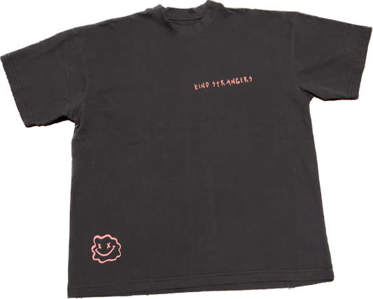 PEtAL PiNK Vintage Blk tee