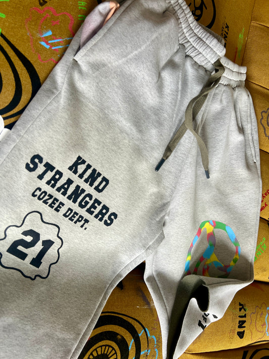 PEACEFUL SWEAT SHORTS