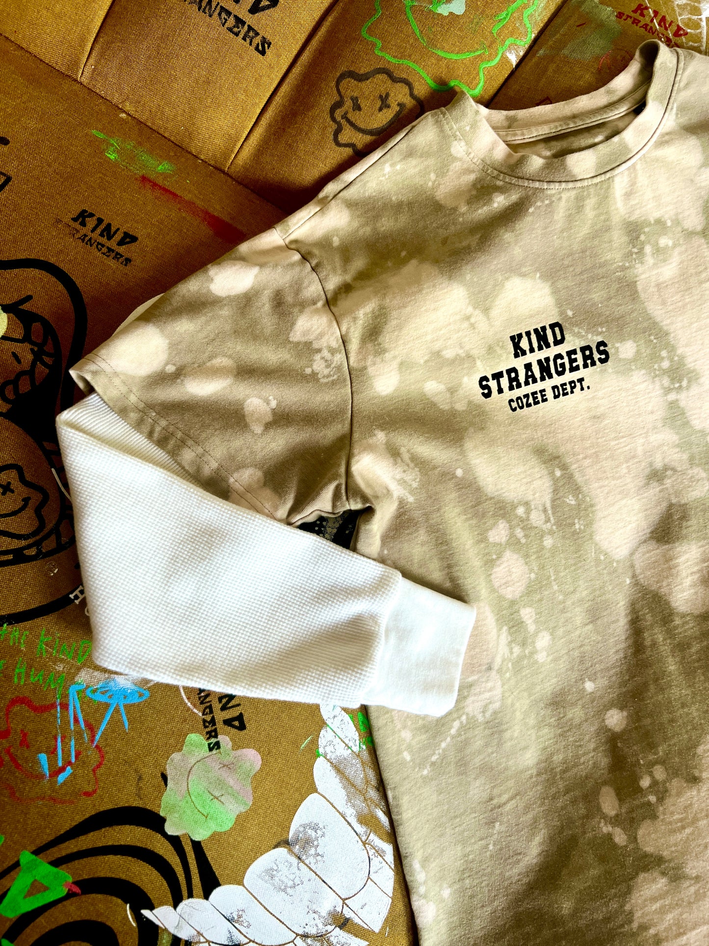 Cafesito con Paz Thermal tee